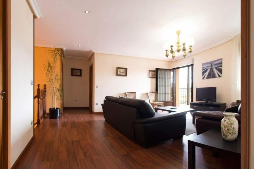 Villa Paula Aviles Luaran gambar